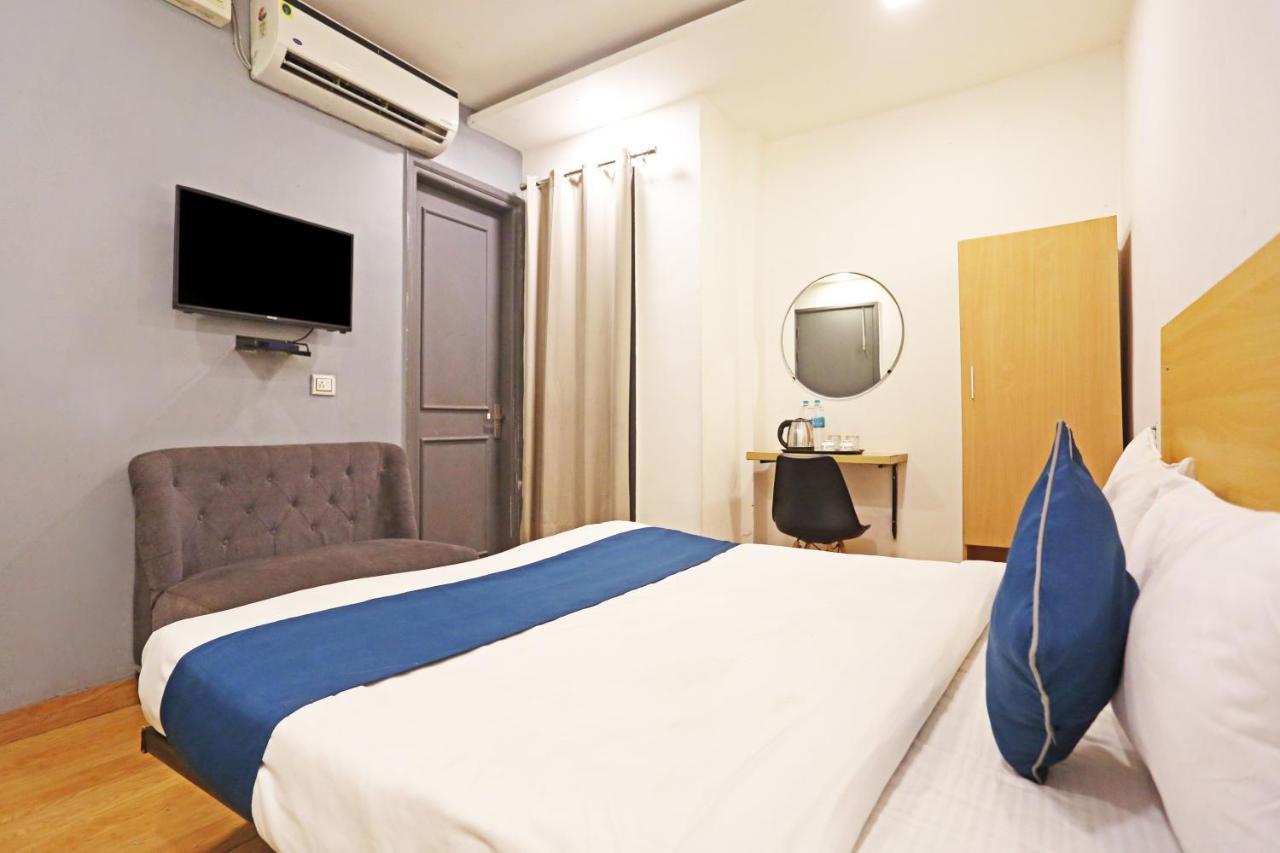 Hotel Raaso Inn Rohini Sec-16 By Arrow دلهي المظهر الخارجي الصورة