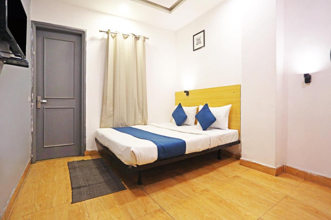 Hotel Raaso Inn Rohini Sec-16 By Arrow دلهي المظهر الخارجي الصورة