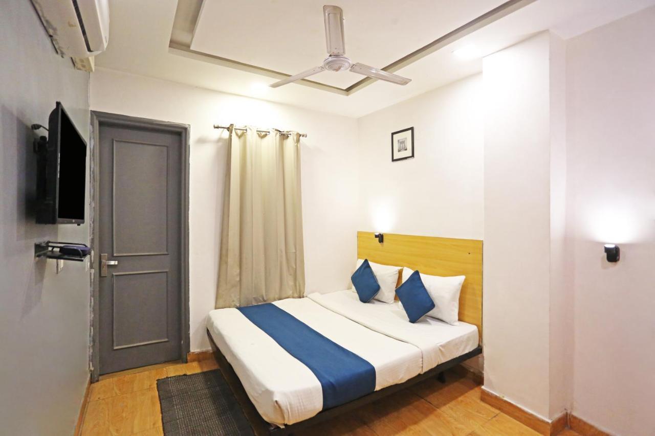 Hotel Raaso Inn Rohini Sec-16 By Arrow دلهي المظهر الخارجي الصورة